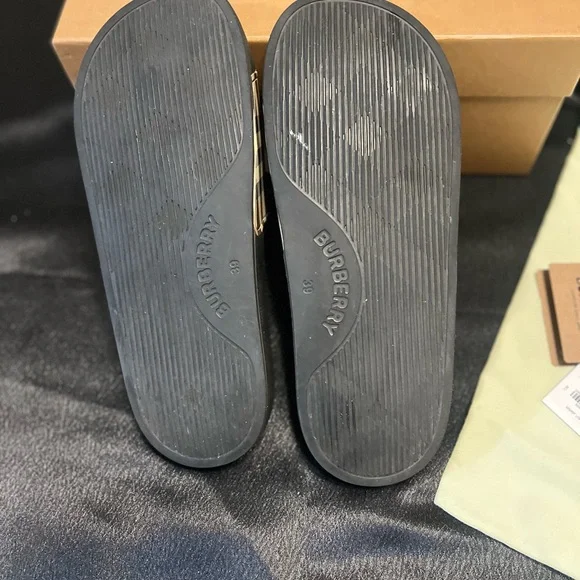 Burberry Beige and Black Check Slides - Picture 2 of 6